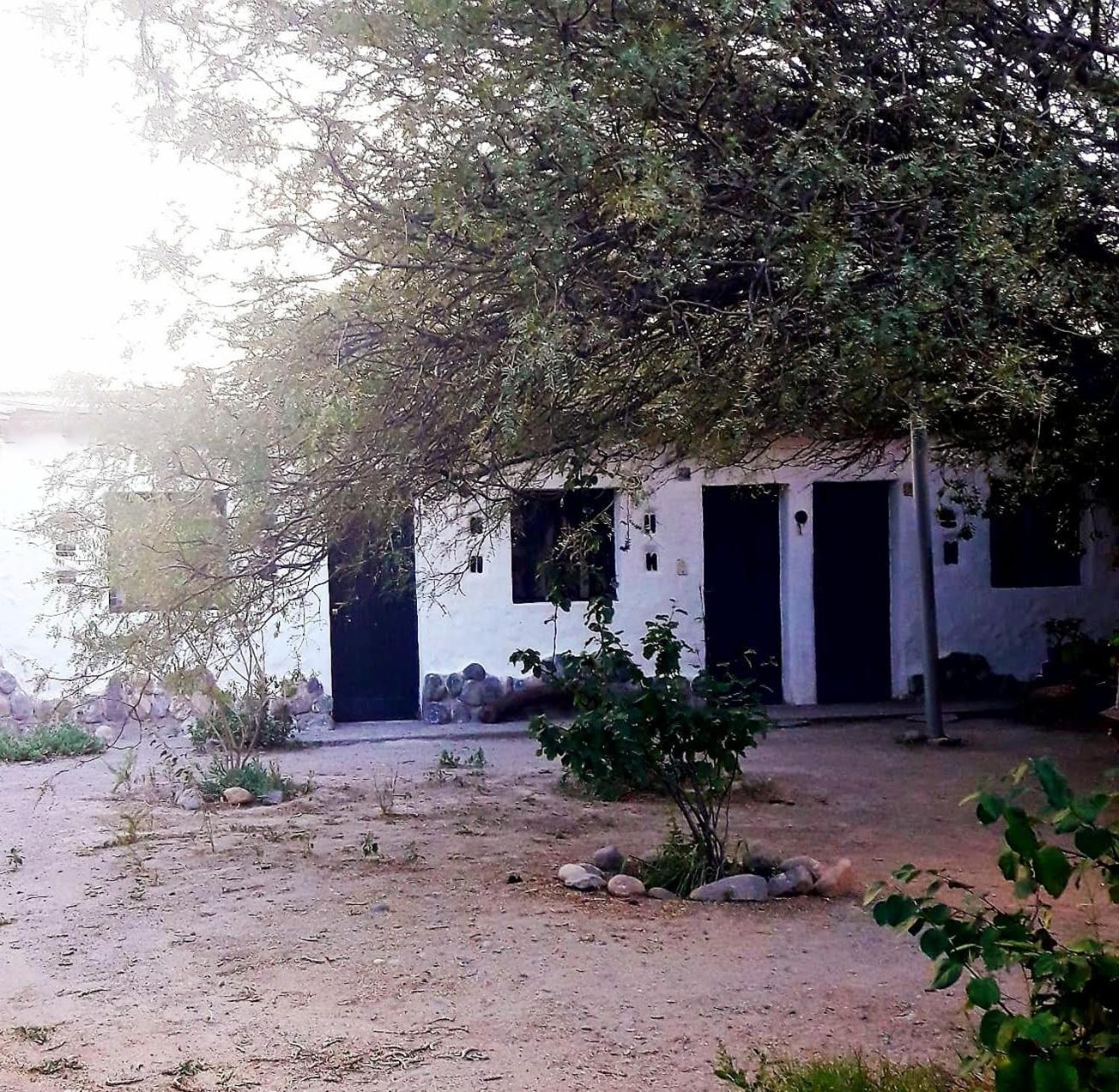 Hotel La Revuelta Amaichá del Valle Esterno foto